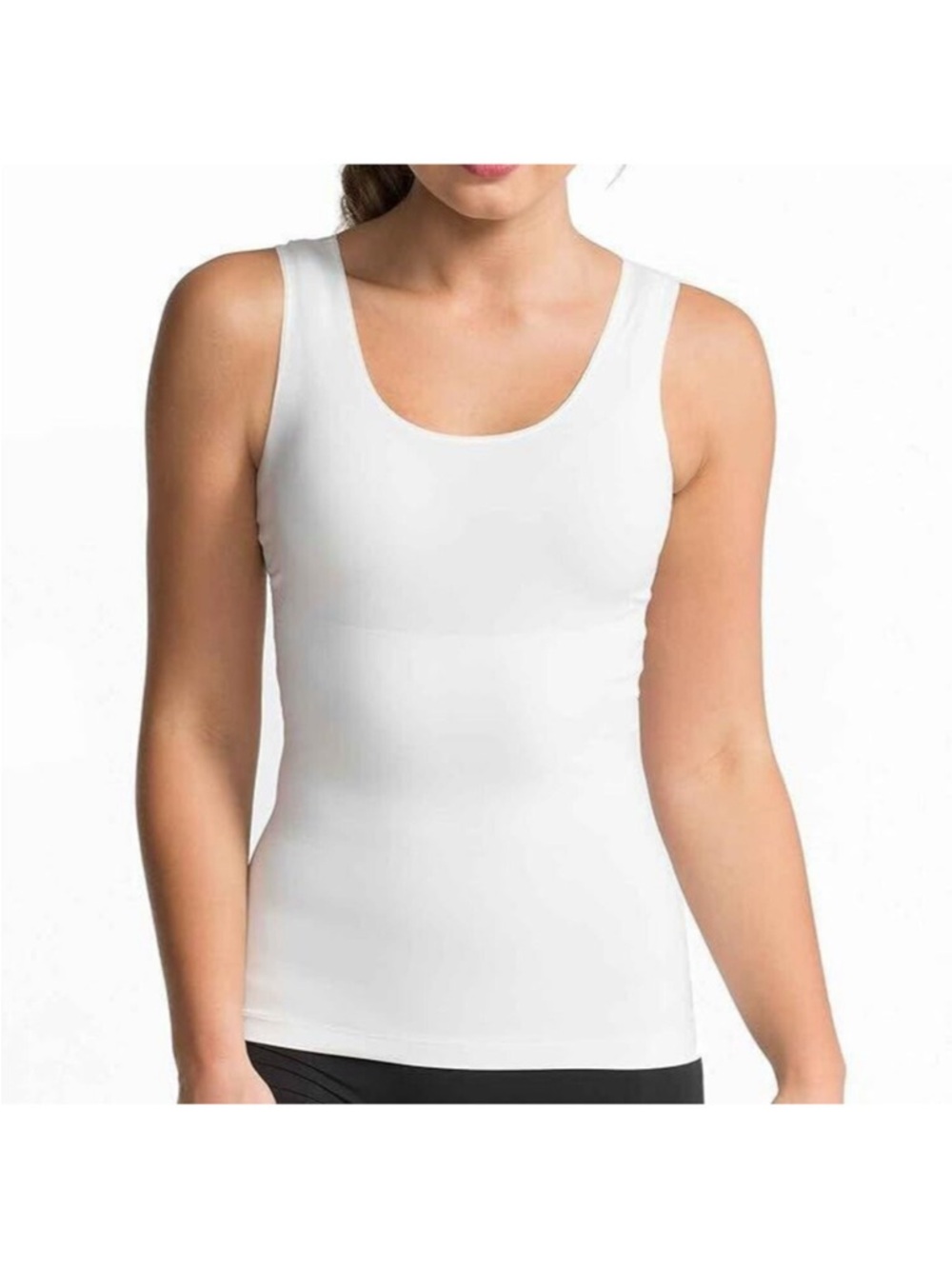 Like New SPANX Ivory Scoop Neck Tank M
